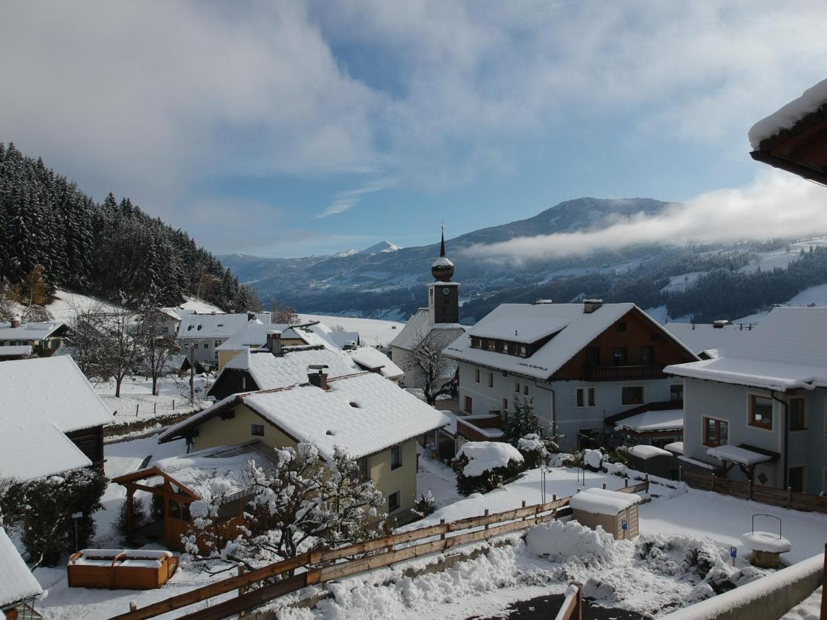 Schneekristall Aich  Kültér fotó